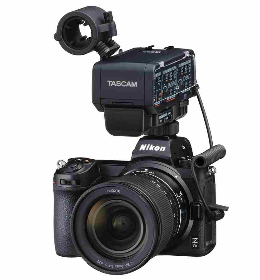 Tascam CA-XLR2d XLR Microphone Adapter for Mirrorless and DSLR Cameras อะแดปเตอร์ไมโครโฟน XLR สำหรับกล้องมิเรอร์เลสและ DSLR 7 เครื่องดนตรี, จำหน่ายเครื่องดนตรี, ขายเครื่องดนตรี, อุปกรณ์ดนตรี